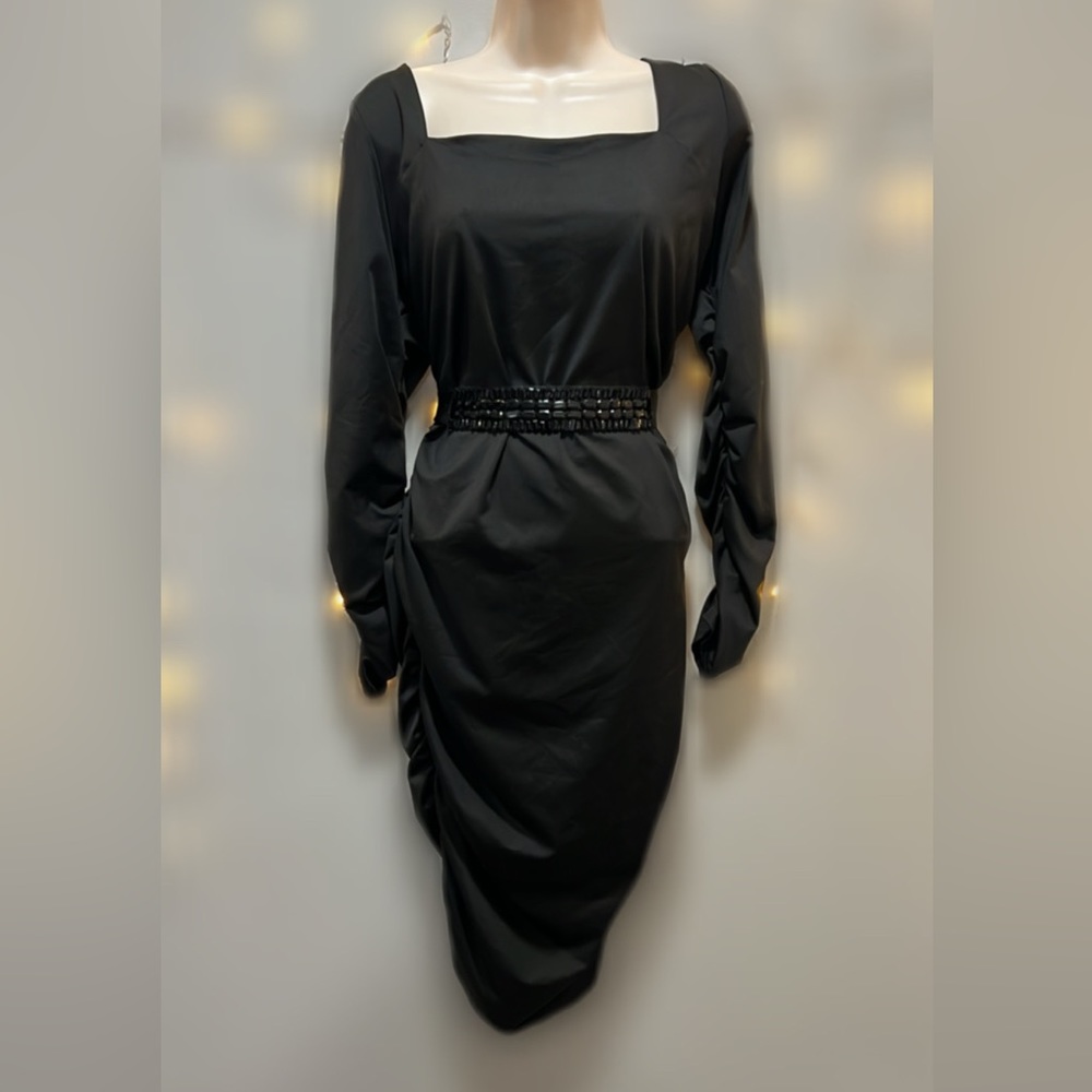 New large black long sleeve dress stretchy size large.